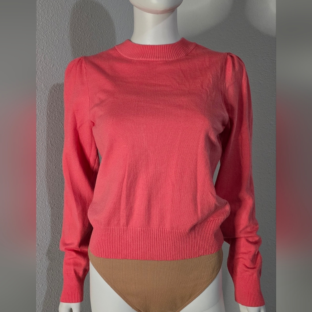 AND NOW THIS✨️NEW with TAgs✨️Coral Pink Sweater